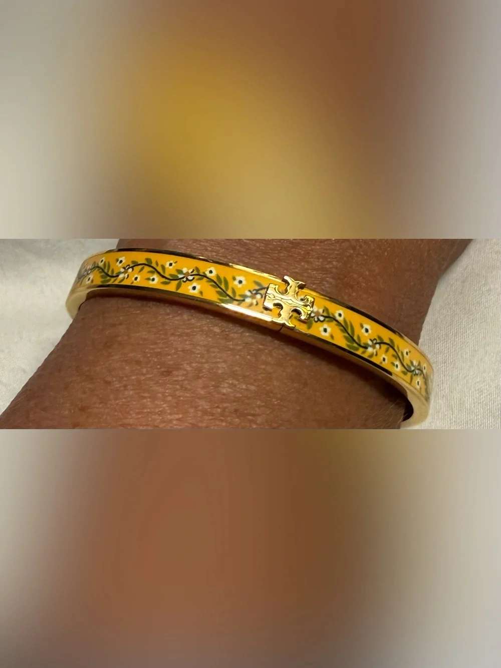 Tory Burch Gold Tone Yellow Floral Enamel Hinged Bangle Bracelet Double T